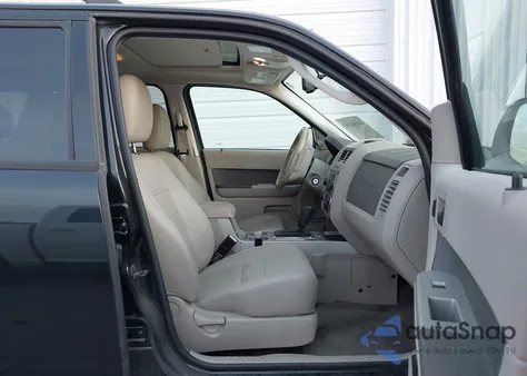 2011 Ford Escape Xlt из США, поврежденный, VIN 1FMCU0DG5BKB22543